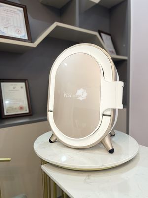 Alat Analisis Kulit Penganalisis Kulit 3D yang Disetujui CE Untuk Klinik Salon Kecantikan
